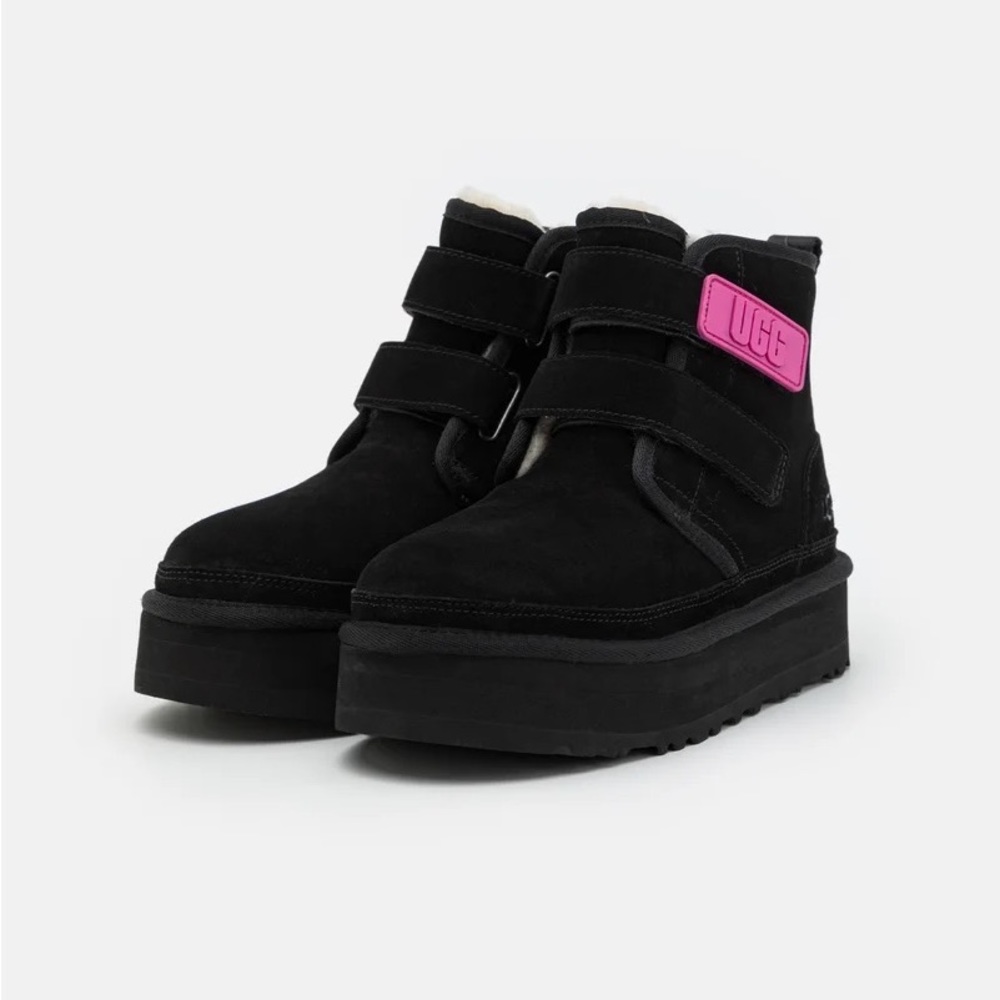 UGG Neumel Platform Boot